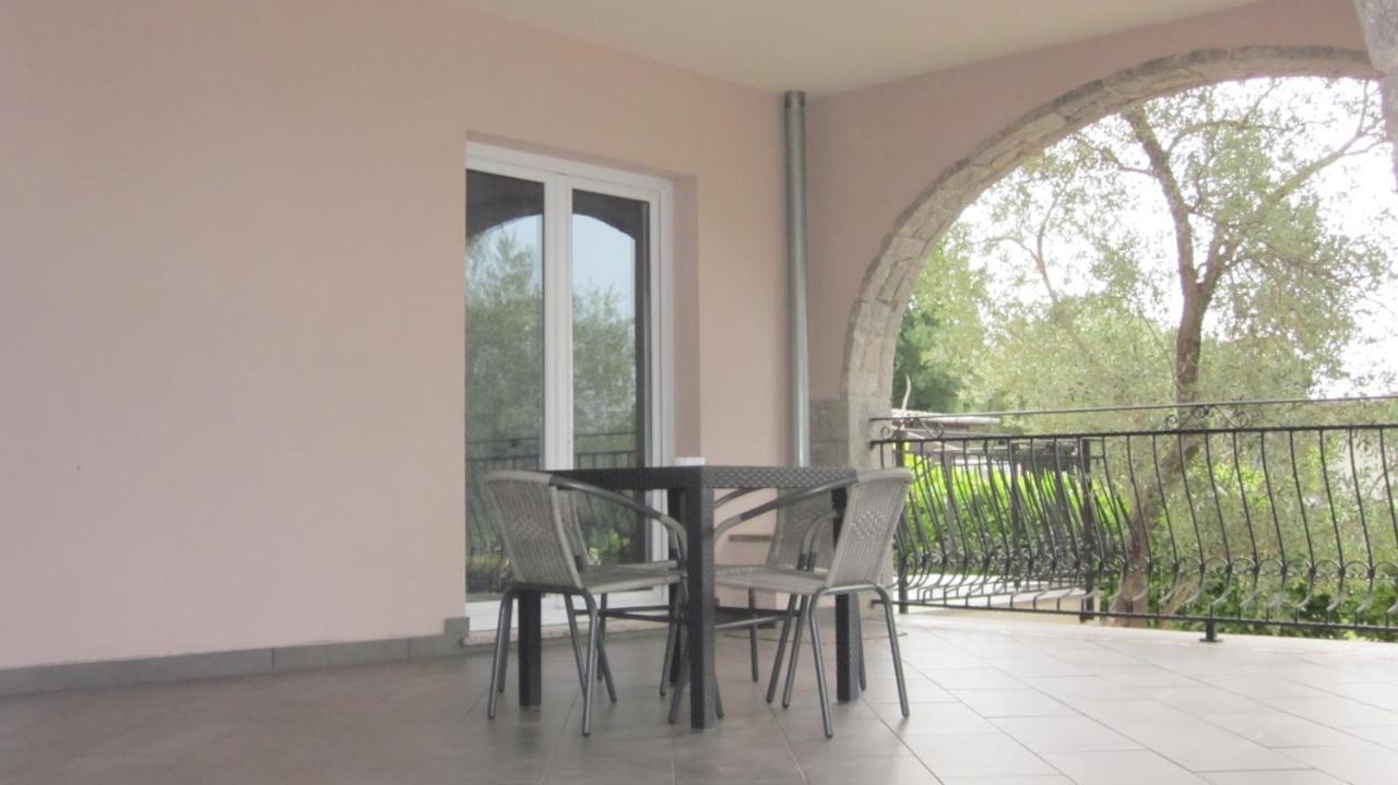 Natasa Apartments Krk Vrh  Екстериор снимка