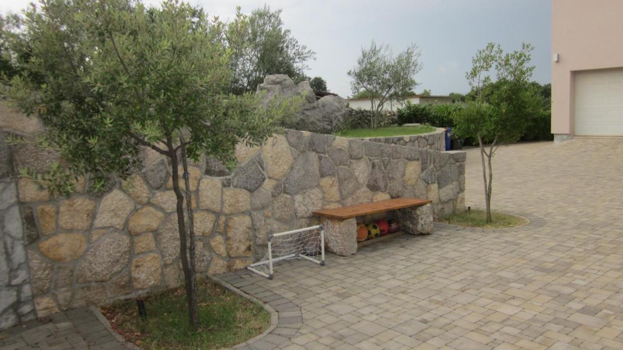 Natasa Apartments Krk Vrh  Екстериор снимка